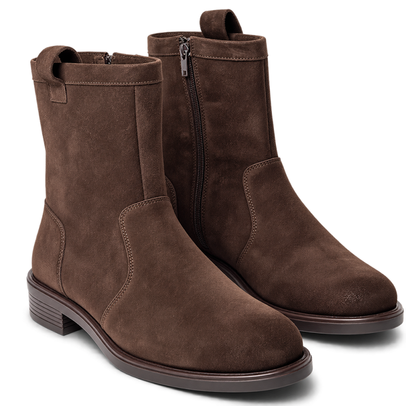 Botines de serraje en color chocolate para  mujer   | Carmina Jhilton