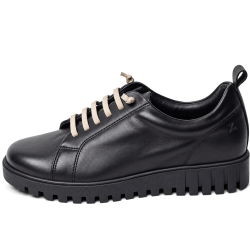 Zapatillas de mujer en piel color negro | Carmina Jhilton