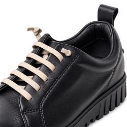 Zapatillas de mujer en piel color negro | Carmina Jhilton
