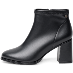 Botines de mujer en piel napa color negro | Carmina Jhilton