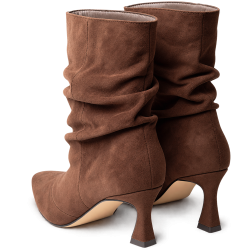 Botines de mujer en microfibra color marrón | Carmina Jhilton